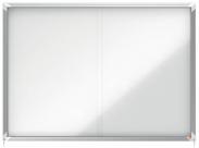 Nobo Vitrina Interior Para 18 Hojas A4 Con Superficie Magnetica Y Puerta Deslizante - 997X1412X54Mm - Superficie Blanca Metalica Y Magnetica De Borrado En Seco - Marco De Aluminio - Puertas De Cristal De Seguridad - Color Blanco